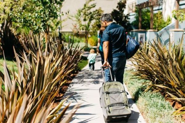 Καλοκαίρι 2016: Οι Ρώσοι επιλέγουν Ελλάδα για τις διακοπές τους