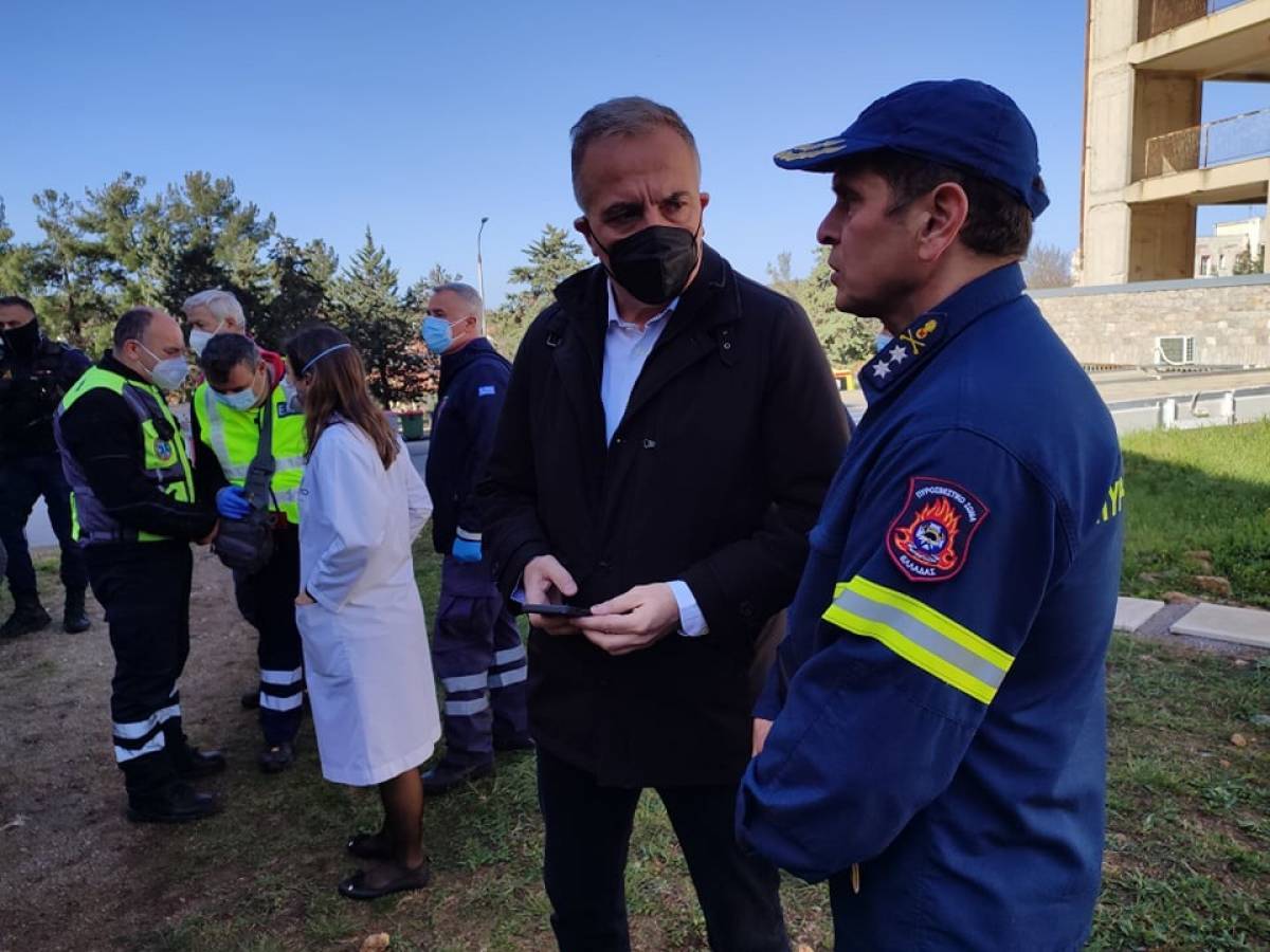 Καλαφάτης για πυρκαγιά «Παπανικολάου»: Τηρήθηκαν οι διαδικασίες- Ερευνώνται τα αίτια
