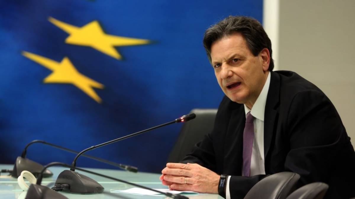 Σκυλακάκης: Έρχονται πολύ μεγάλα προγράμματα για μικρές και μεσαίες επιχειρήσεις