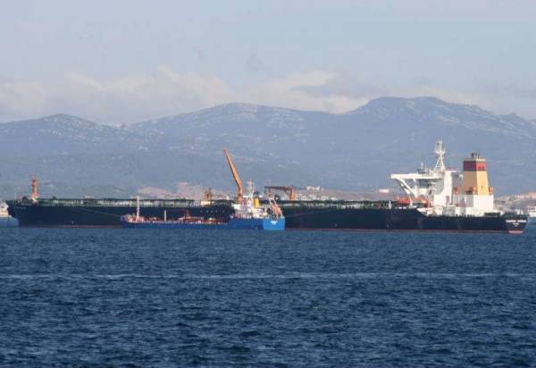Γιβραλτάρ: Μέχρι τις 15 Αυγούστου παρατείνεται η κράτηση του τάνκερ