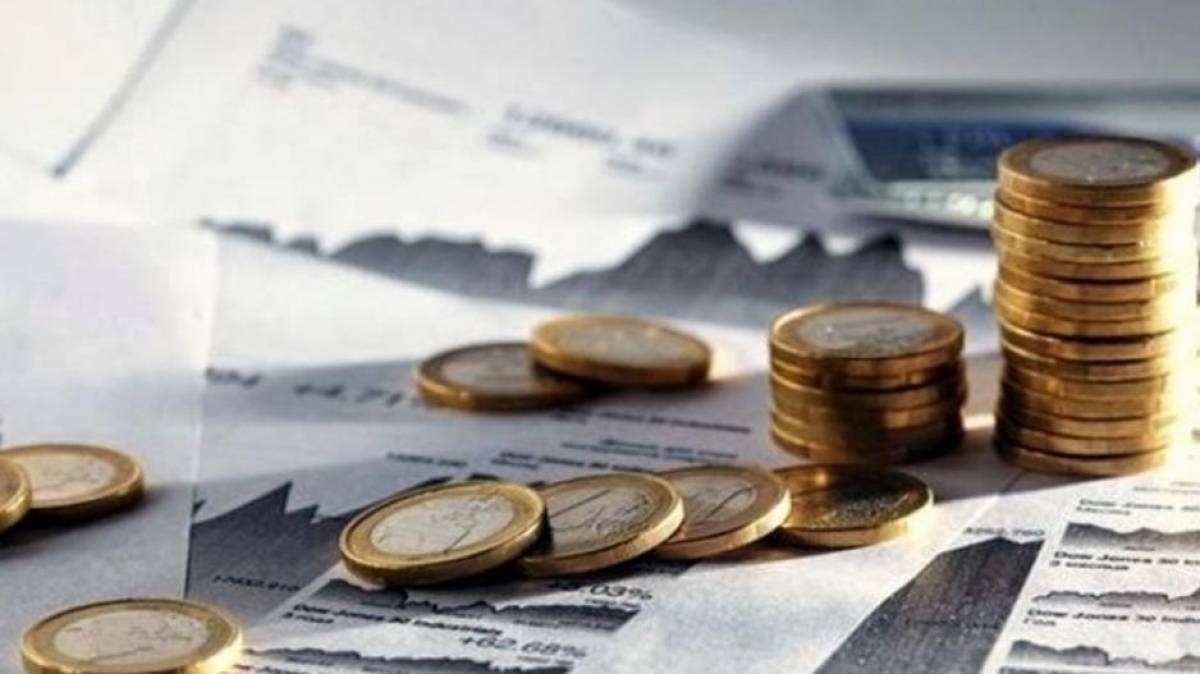 Eurobank: Που οφείλεται η επιδείνωση του οικονομικού κλίματος
