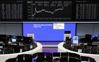 Ευρωαγορές: Νέες απώλειες μετά την προειδοποίηση Πάουελ για τα επιτόκια