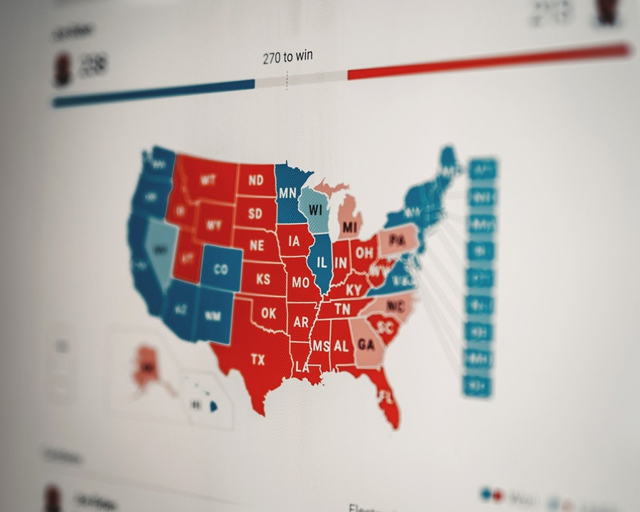 ΗΠΑ-Ενδιάμεσες εκλογές: Οριακό αποτέλεσμα στη Γερουσία, προβάδισμα Ρεπουμπλικανών στη Βουλή