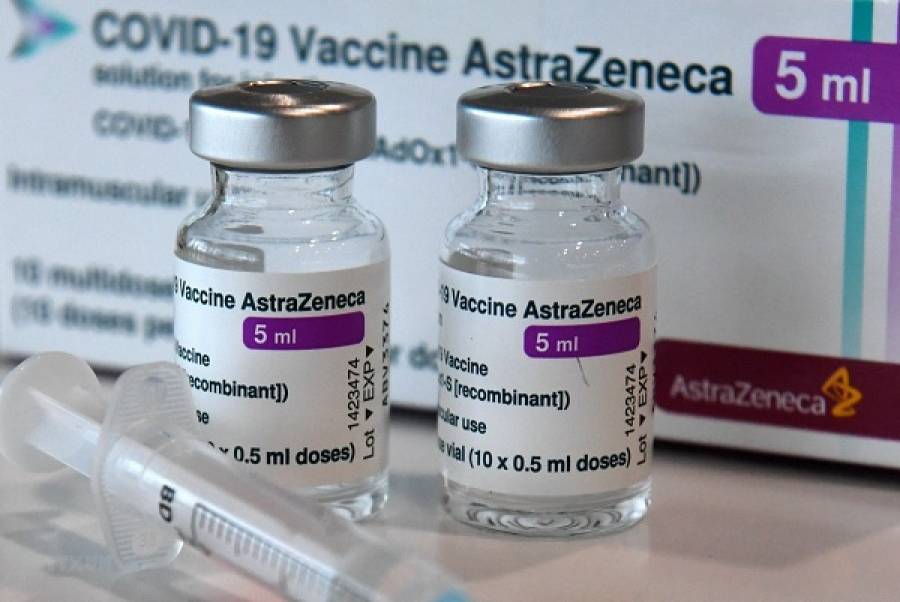 Εμβόλιο AstraZeneca: Νέο «καμπανάκι» EMA-Ποιοι δεν πρέπει να το χρησιμοποιούν