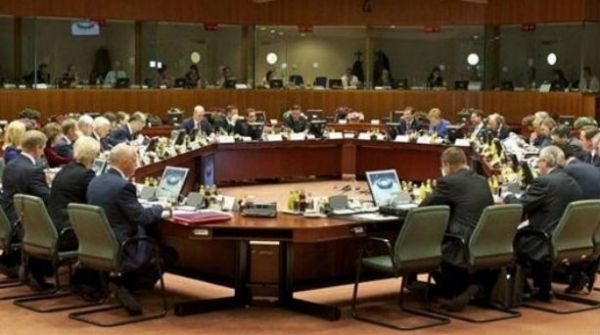 Eurogroup: Η …προληπτική χρηματοδότηση απαιτεί «συμμόρφωση»