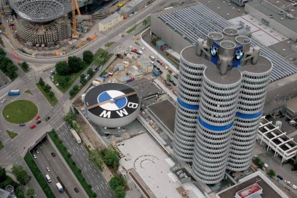 BMW: Ανακαλεί 1 εκατ. ντιζελοκίνητα αυτοκίνητα