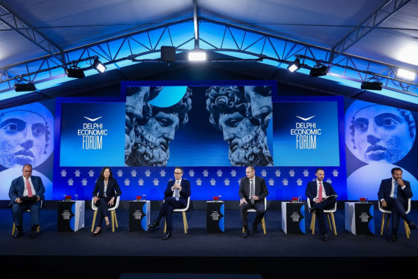Χρονιά-ρεκόρ το 2022 για τις ξένες επενδύσεις στην Ελλάδα