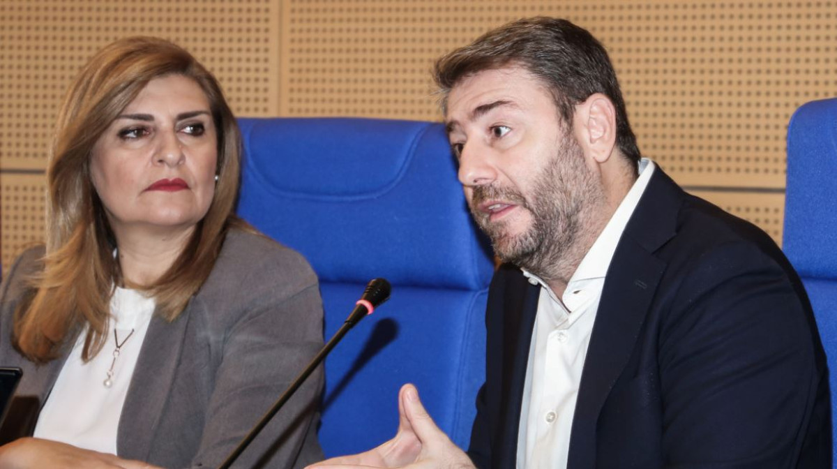 ΠΑΣΟΚ: Ανακατατάξεις στην προανακριτική- Η Λιακούλη φεύγει, ο Χρηστίδης έρχεται
