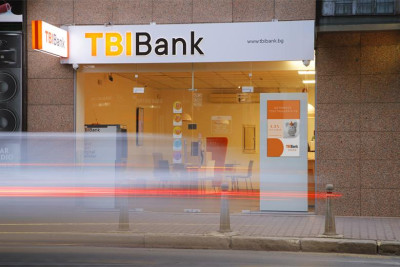 Συνεργασία tbi bank και car.gr στις online αγορές οχημάτων