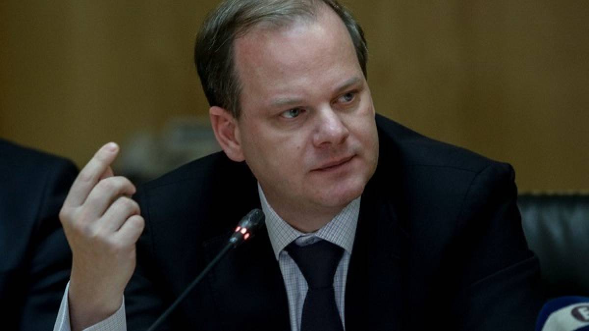 Καραμανλής: «Καταλύτης» για την ανάπτυξη οι κατασκευές και οι υποδομές