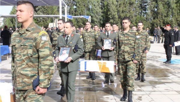 Η Ελλάδα παρέλαβε από την Κύπρο τους γενναίους πεσόντες της ΕΛΔΥΚ
