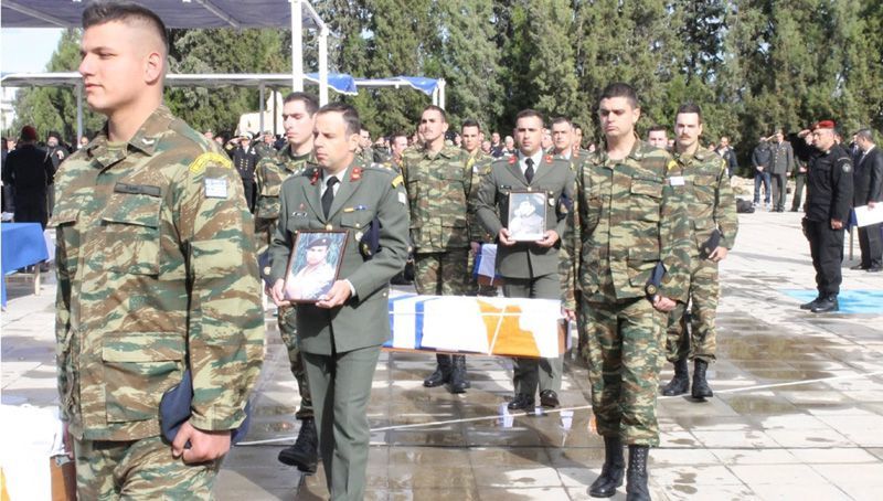 Η Ελλάδα παρέλαβε από την Κύπρο τους γενναίους πεσόντες της ΕΛΔΥΚ
