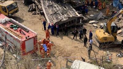 Κίνα: Τρένο εκτροχιάστηκε και καταπλάκωσε σπίτι - Έξι νεκροί