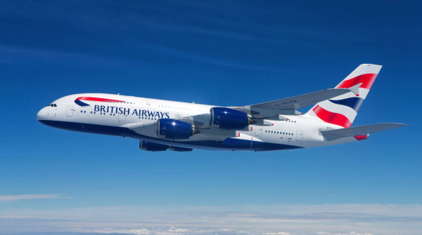 British Airways: Ακύρωσε πάνω από 100 πτήσεις λόγω «τεχνικού προβλήματος»