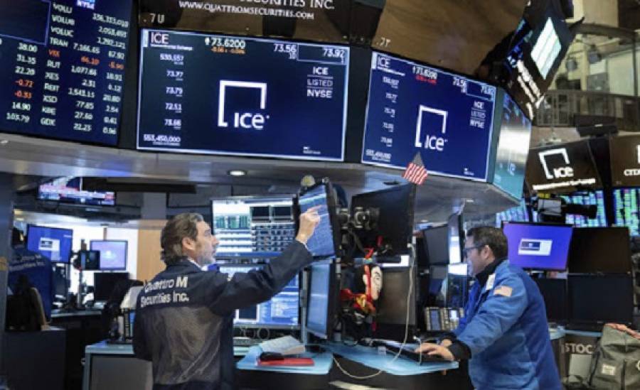 Wall Street: Επιφυλακτικό ξεκίνημα με το «βλέμμα» στη Fed