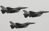Τουρκικά αεροσκάφη έπληξαν θέσεις του ΙΚ στη Συρία