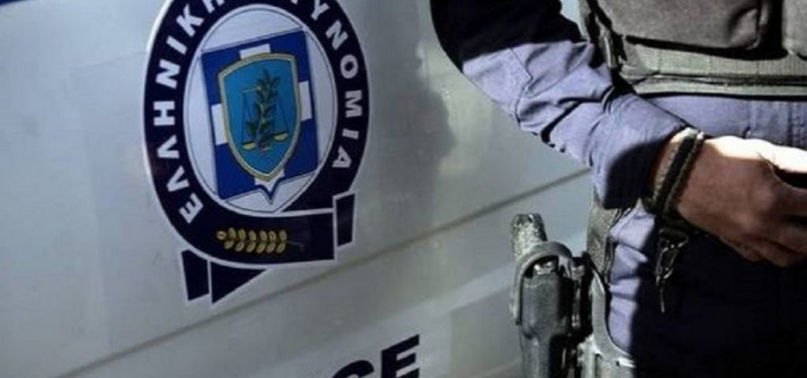 Αστυνομικοί καταγγέλλουν απειλές...μετάθεσης από βουλευτή που έγραψαν- Η απάντηση Ηγουμενίδη