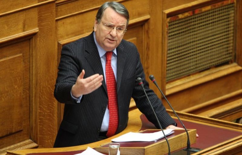 Καρασμάνης: Να παρθούν άμεσα μέτρα για τα ροδάκινα