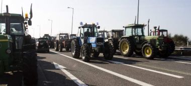 Αγρότες: Με κινητοποιήσεις απαντούν στην πολιτική της κυβέρνησης