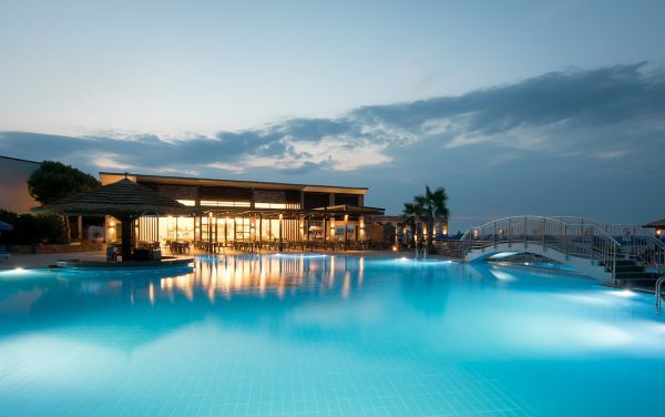 Το ξενοδοχείο Nana Beach κατακτά για τρίτη χρονιά την πιστοποίηση We Do Local