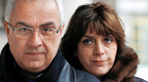Ελεύθεροι με περιοριστικούς όρους το ζεύγος Γριβέα