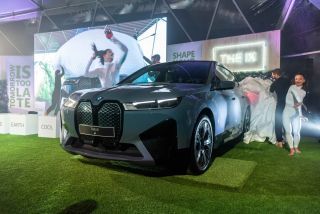 Οι νέες αμιγώς ηλεκτρικές BMW iX και BMW i4 παρουσιάστηκαν για πρώτη φορά στην Ελλάδα
