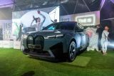 Οι νέες αμιγώς ηλεκτρικές BMW iX και BMW i4 παρουσιάστηκαν για πρώτη φορά στην Ελλάδα