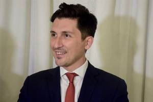 Χρηστίδης: Debate με συμμετοχή κοινού και δυνατότητα ηλεκτρονικής ψηφοφορίας