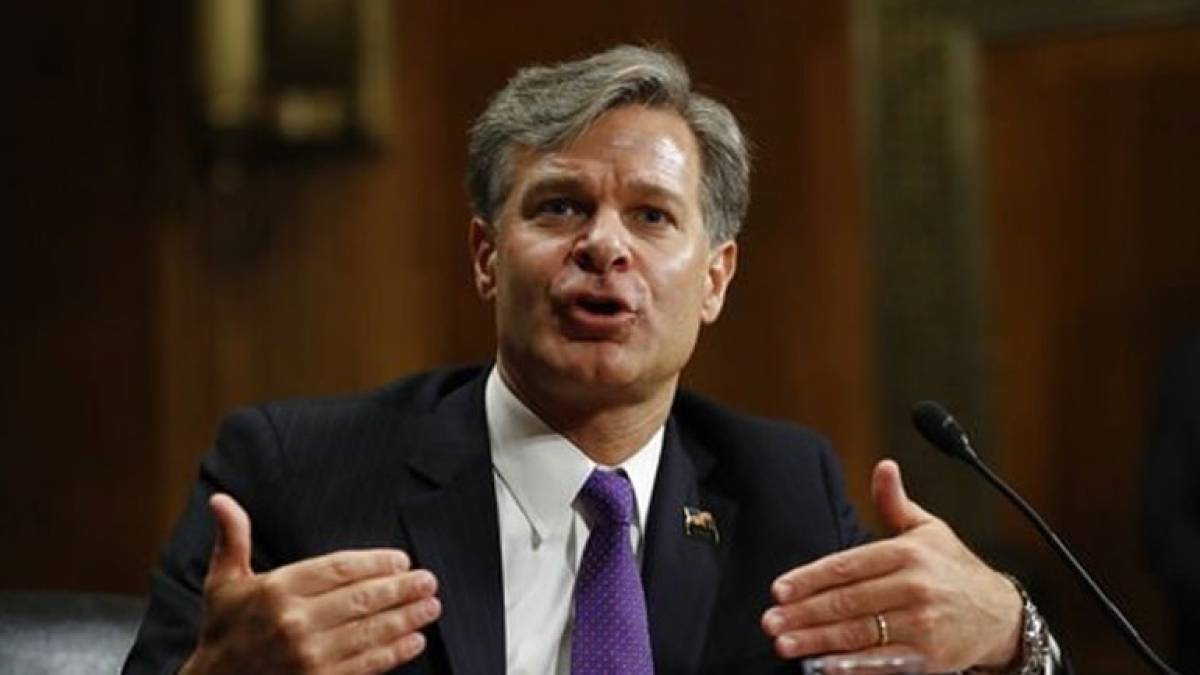 Διευθυντής FBI: Η Ρωσία σκοπεύει να παρέμβει στις αμερικανικές εκλογές