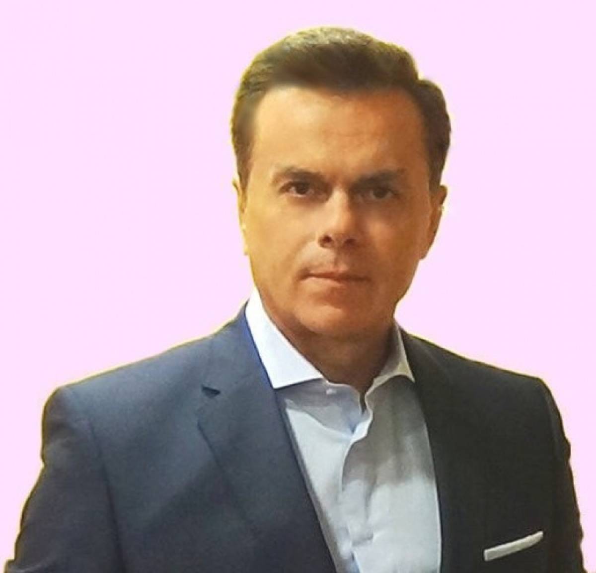 Νεανικό πρόσωπο: Έξυπνες κινήσεις πριν το νυστέρι