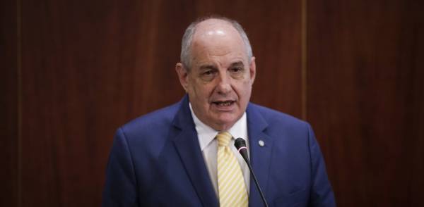 Κουίκ: Ευχές για συμμετοχή των Ομογενών στις εκλογές του «Σεπτεμβρίου»