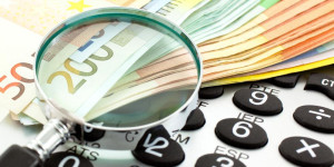 Δήμοι: Ευκαιρία ρύθμισης χρεών από κλήσεις, ΤΑΠ, δημοτικά τέλη