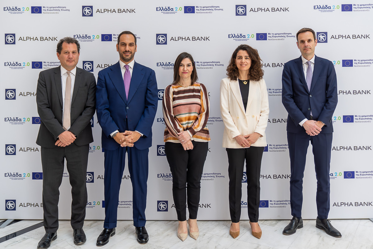 Alpha Bank: Ανάδοχος-Συντονιστής σε έργο φωτοβολταϊκών πάρκων των Foresight-Mirova