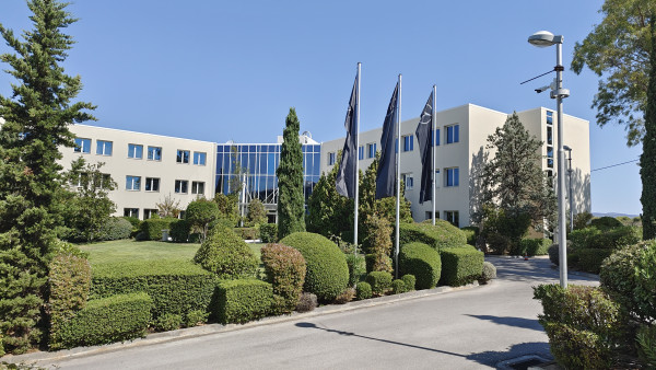 Η Mercedes-Benz Ελλάς σε νέο ιδιοκτήτη, τον Ελβετικό Όμιλο Emil Frey Group