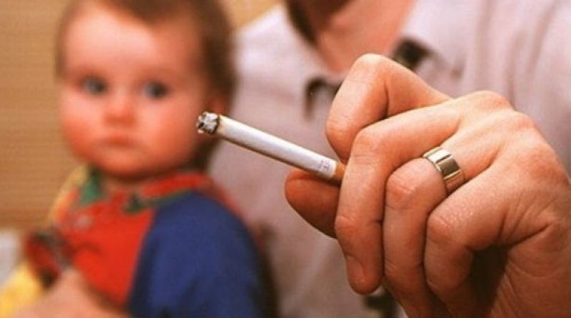 Για προστασία των ανηλίκων τα μεγαλύτερα πρόστιμα του αντικαπνιστικού νόμου