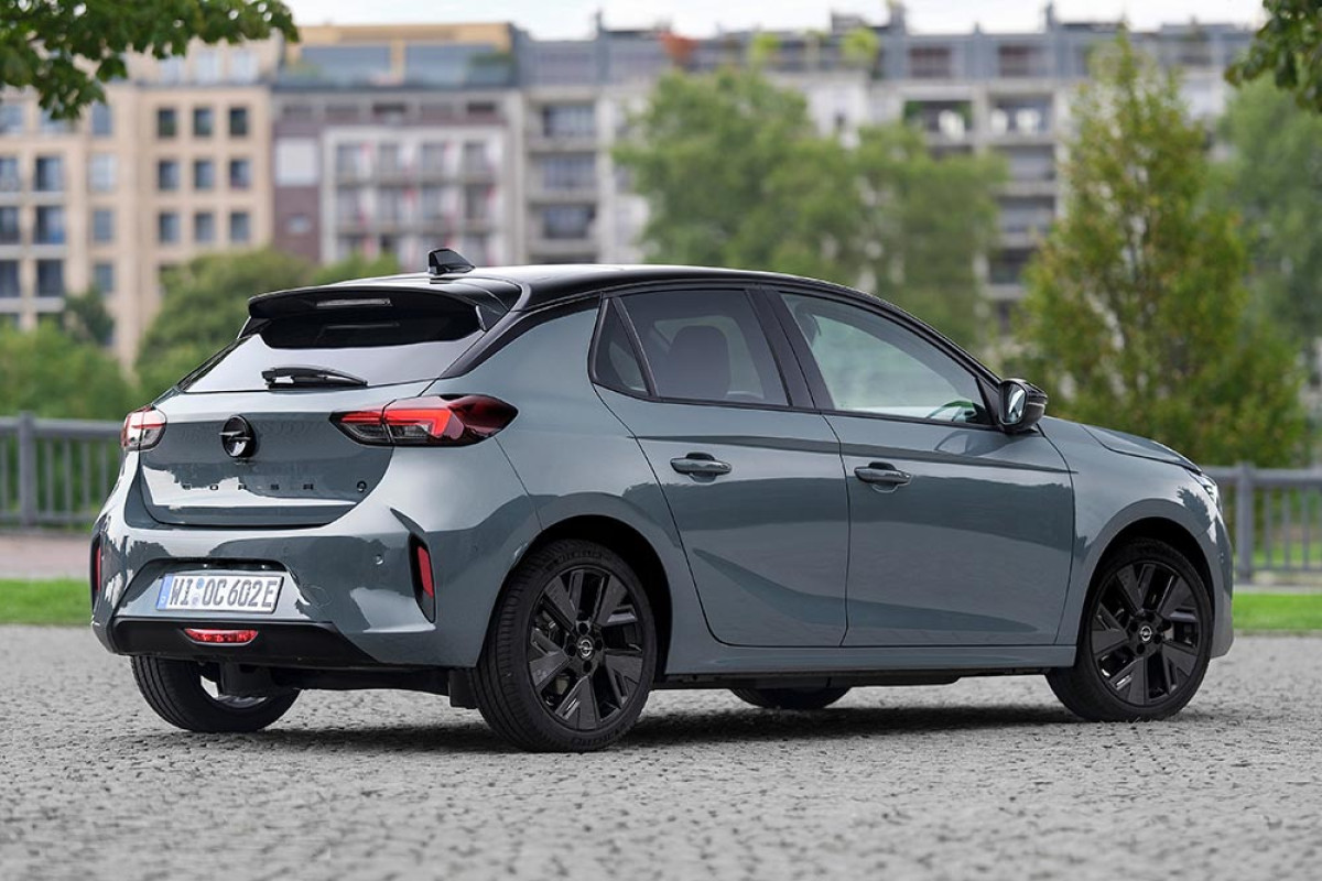 OPEL CORSA Εισαγωγή στα υβριδικά!