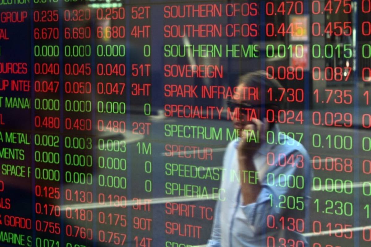 Συνεχίζεται η περιδίνηση των ασιατικών αγορών