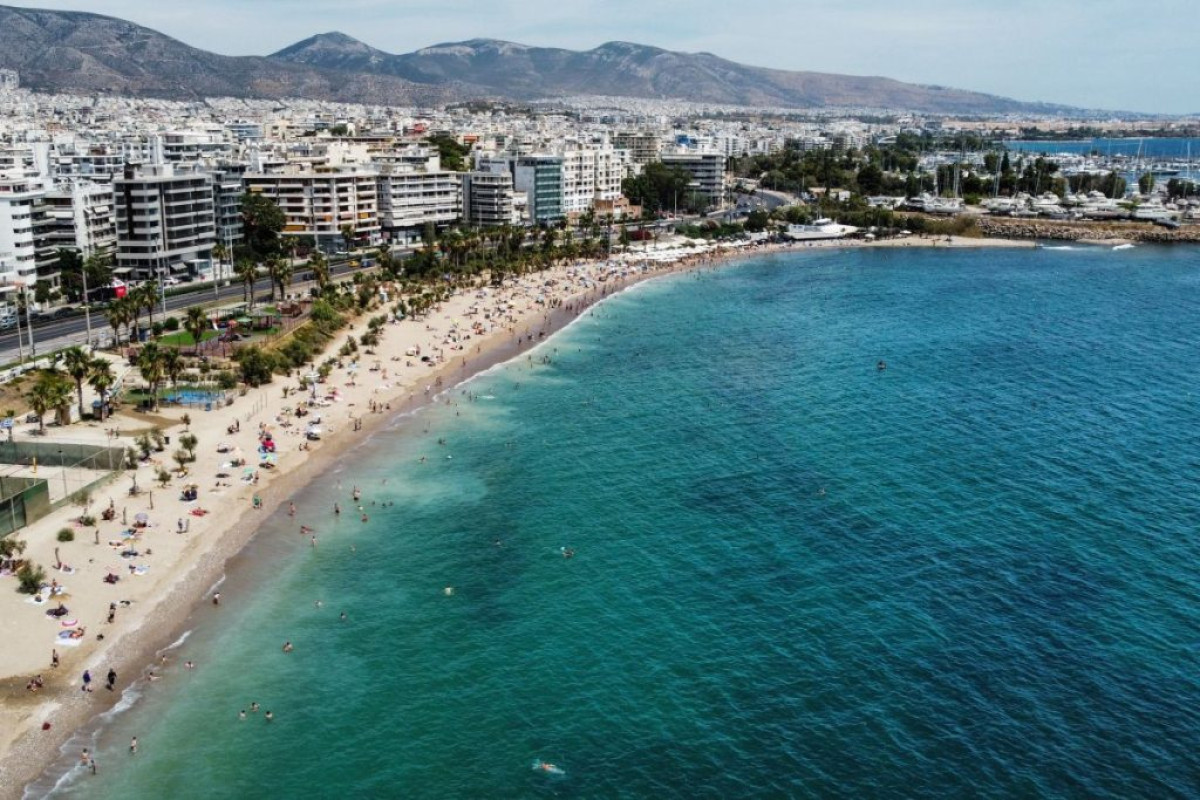 Μυστήριο με την οσμή στην Αττική: Οι έρευνες στρέφονται στη θάλασσα
