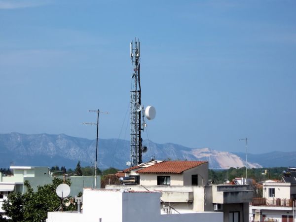 Ενημέρωση για τις κεραίες παρέχει η ΕΕΤΤ