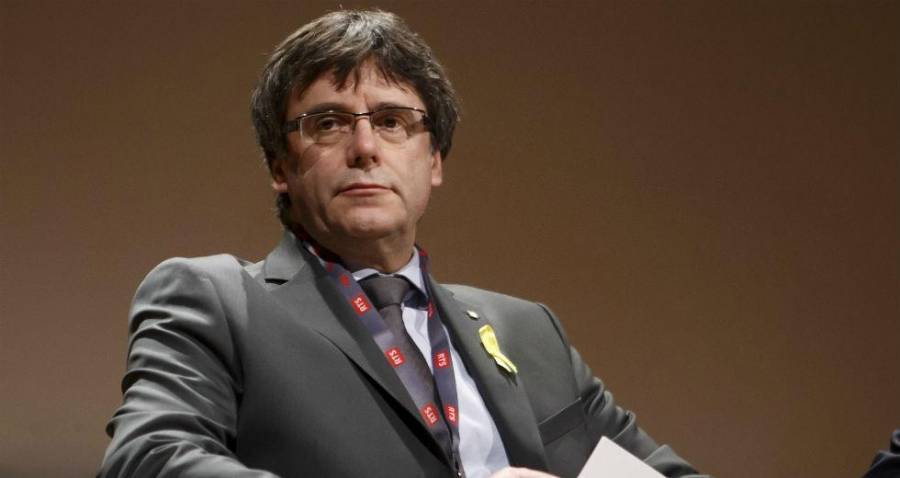 Τρίτο ευρωπαϊκό ένταλμα σύλληψης για τον αυτοεξόριστο ηγέτη της Καταλονίας