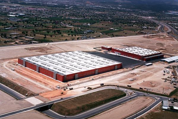 Η Cosco έκανε τον Κινέζο για το Θριάσιο