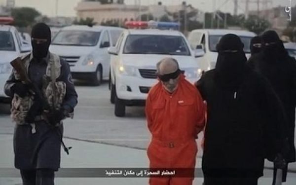 Ανατριχίλα: Νέο βίντεο φρίκης από το Ισλαμικό Κράτος (video)