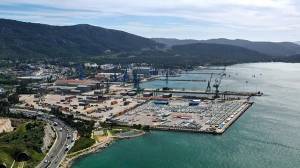 Ναυπηγεία Σκαραμαγκά: Στο ΣτΕ το ζήτημα της μεταβίβασης