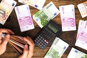 Επίδομα 800 ευρώ: Ημέρα πληρωμών για 445.365 υπό αναστολή εργαζόμενους