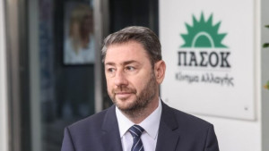 ΠΑΣΟΚ: Απαγορεύουν στον Ανδρουλάκη να επισκεφθεί τις εγκαταστάσεις της μονάδας «Πτολεμαΐδα V»