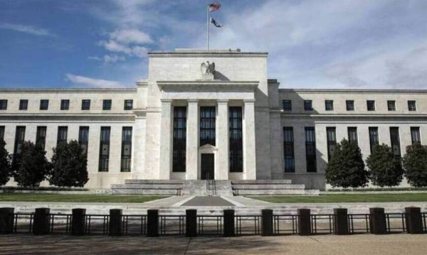 Barclays: «Σταθερά» τα επιτόκια της Fed ως τέλος του 2023