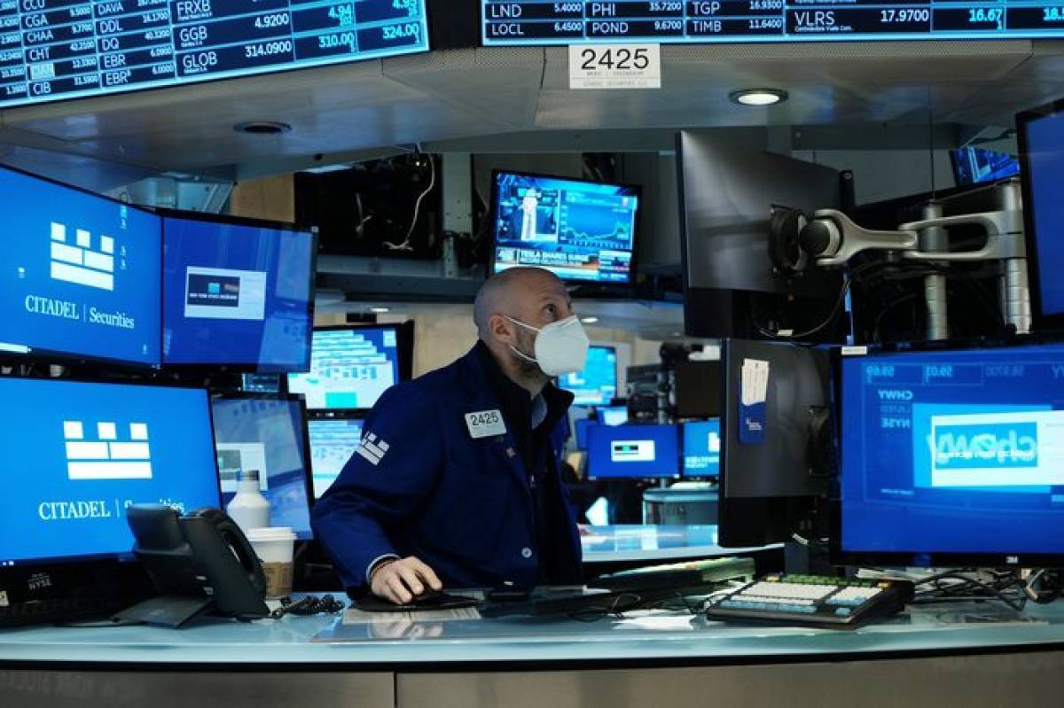 Wall Street: Επέστρεψε στα κέρδη με ώθηση από τη Fed