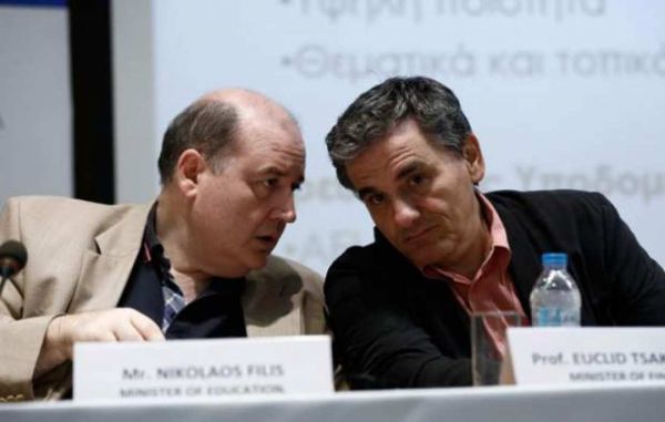 Φίλης: Δεν γίνεται να τσακίζουμε συνταξιούχους και να ελαφραίνουμε επιχειρήσεις