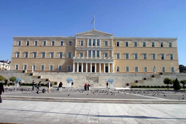 Το Ίδρυμα Δημοκρατίας για τη νέα αρχιτεκτονική της Ευρώπης