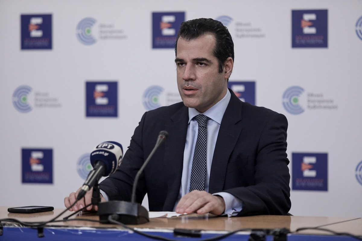 ΕΟΔΥ: Πενταμελή επιστημονική επιτροπή συγκροτεί ο Θάνος Πλεύρης